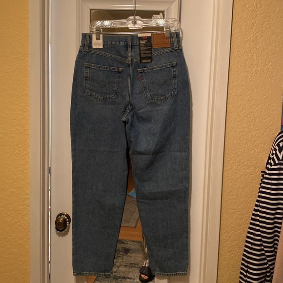 Levi’s  80s MOM Jeans - Picture 3 of 10